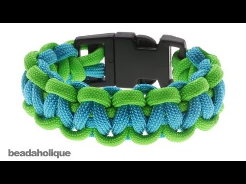 How to Make a Basic Cobra Paracord Bracelet How to Make a Basic Cobra Paracord Bracelet