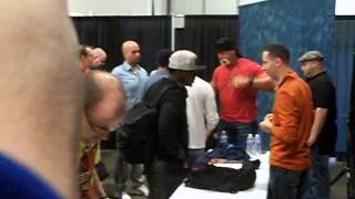 Wrestle Con April 6, 2013: Hulk Hogan Chatting With Fans