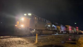 A Long Northbound CSX I125-18 in Humboldt, TN before the storm 12-18-24