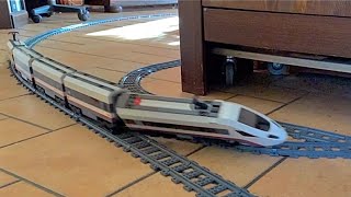 Fast LEGO City Passenger Train 60051 Derailment