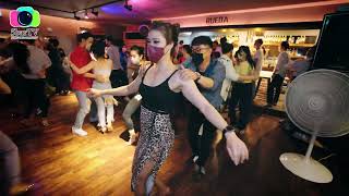 맘보 \u0026 몽 Salsa social dancing @ 6월11일 루에다소셜  Rueda