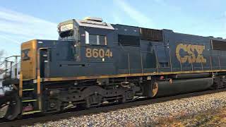 CSX M409-26 ES44AH/ES44AH/GP38-2/MEC C40-8 Standard Cab/SD50/GP40-2 Rolling into Town \u0026 Horn Salute