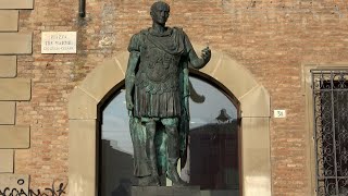 Julius Caesar statue, Rimini, Emilia-Romagna, Italy, Europe