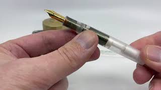 A Look At The Pelikan M200 Golden Beryl Fountain Pen (2021)