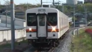 駄科駅（無人駅）119系普通列車岡谷行き