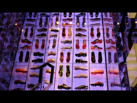 Buying shoes at ProDirect London! Buying shoes at ProDirect London!