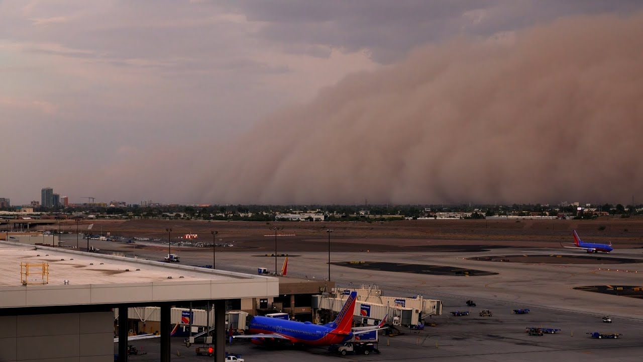 Haboob "Dust Storm" Overtakes Phoenix, AZ 8/2/2018 - YouTube