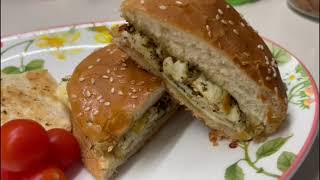 Halloumi Cheese Burger Recipe - Italian Style