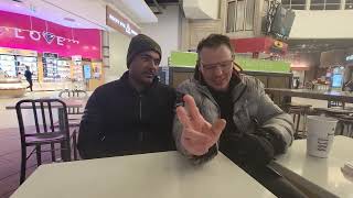 GORA KEVIN AND FRIEND HARRY, SITTING IN THE  SHOPPING MALL LEARNING PUNJABI.  LIKE AND SUBSCRIBE