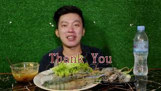 ហូបបង្កងឆៅឆ្ងាញ់ណាស់/Eat raw lobster is delicious