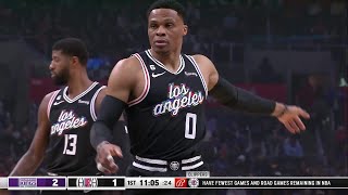 Russell Westbrook's Warm Welcome From Clipper Fans, Gets First Basket
