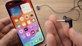iPhone 15/ Pro / Plus: How To Connect Wired Headphones