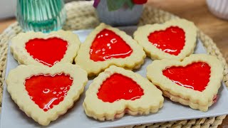 Ciasteczka na Walentynki – kruche maślane serduszka z galaretką i lukrem ❤️🍪 Valentine’s cookies