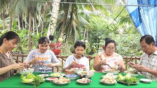 Xuất Mồ Hôi với Tô Hủ Tiếu Nam Vang Khi Ngoài Trời Còn Đang Mưa Bão | BQCM \u0026 Family T935