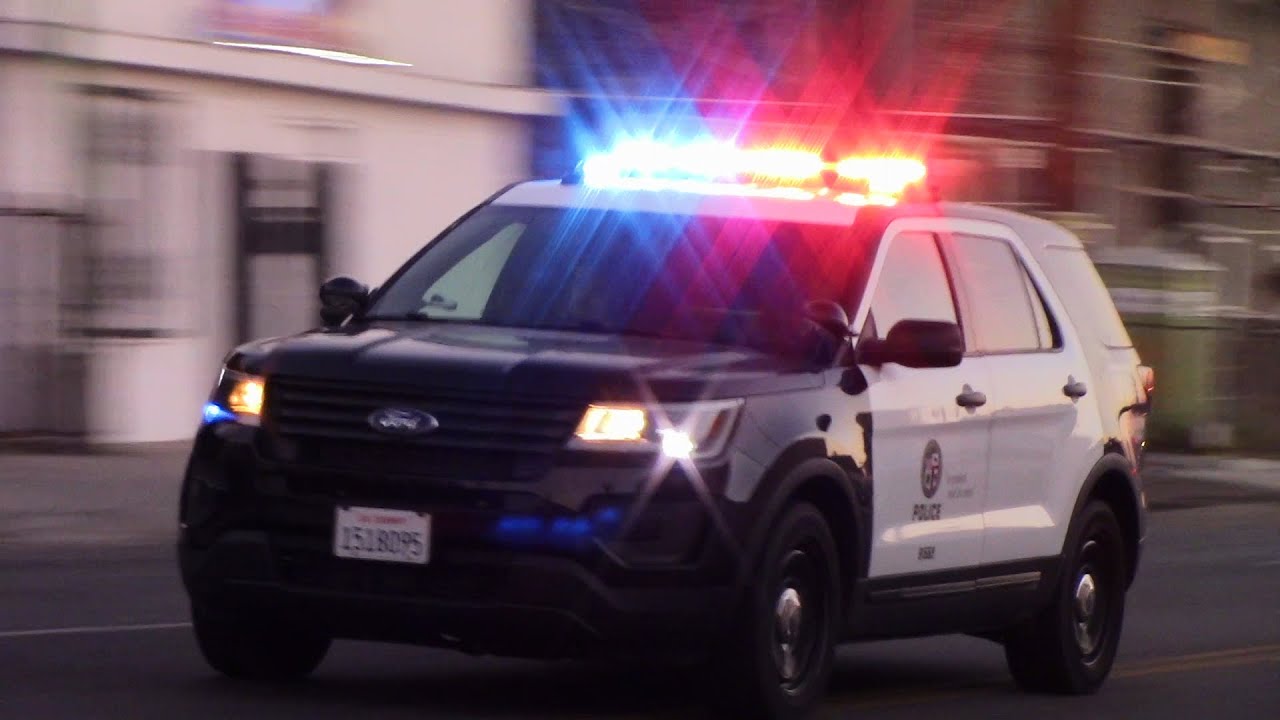 Lapd Responding Code 3 Youtube