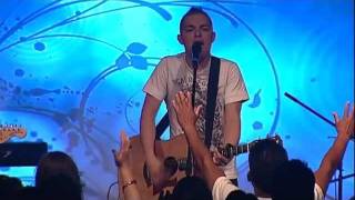 Danny Diaz - Nuestro Dios (Our God - Chris Tomlin) Español - Música Cristiana