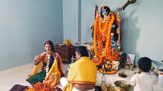 মঙ্গলা মা যত কটা,পুলিশ বাবা-মা আর ফিল্ম আর্টিস্ট গোপন ষড়যন্ত্র ফাঁস  এই ভিডিওতে সম্পূর্ণ