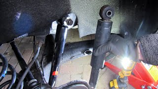 Mercedes Vito 2009 W639 Van Rear Strut Shock Absorber Removal and Replacement How To DIY