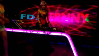 DJ VERNY :: ONE TIGER Live peformance at V2 JKT