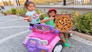 Öykü'nün Pizzasını Kim Yedi! Pizza Delivery to our house from Food Truck! Fun Ki