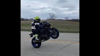 Yamaha MT-10 sc project fly by