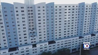 Miami high-rise residents face power outage for nearly a week