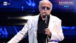 Sanremo 2023 - Gino Paoli canta 'Il cielo in una stanza'