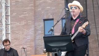 Elvis Costello - Flutter and Wow - Sioux City - 7.24.2015