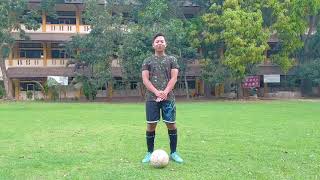 Teknik Dasar Gerak Tipu Pada Sepak Bola | Tutorial