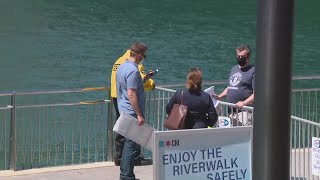 Chicago's Riverwalk reopens Friday with restrictions