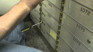 11 000867 A V of safety deposit box 3