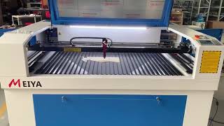 CO2 laser engraving cutting machine 1390 to cut wood