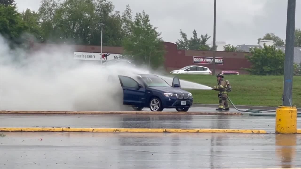 Motorist Watches As Vehicles Bursts Into Flames In Bozeman Mall Parking ...