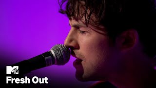 Wallows perform Calling After Me | Fresh Out