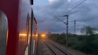 12793-TPTY-NZB RAYALASEEMA SF EXPRESS MEETS WAP7 WITH 17487 HX-VSKP TIRUMALA EXPRESS #lhb