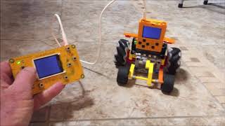 BrainPad Arcade controls bot-car with Meowbit, MakeCode Arcade:jacdac