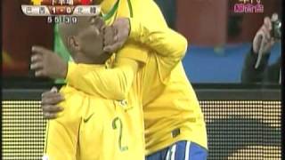 Amazing running shot [Maicon, 2010 Brazil vs. Korea DPR]