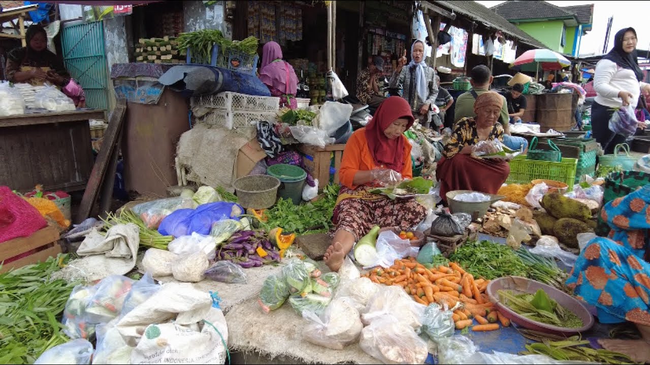 Daily Life Of Local Market Traders In Indonesia Indonesian Market