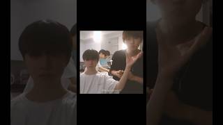 ボムギュの遊びに付き合ってあげるヨンジュンと謎にシンクロするコムタクチズ　#txt #yeonjun #beomgyu