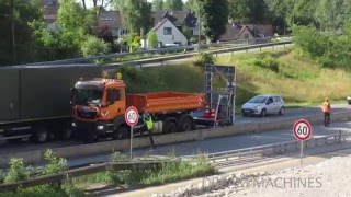 NOTFALL AUF DER AUTOBAHN ++ BOHRGERÄT DROHT AUF FAHRBAHN ZU KIPPEN