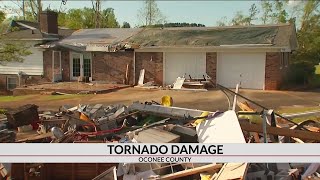 Tornado in Seneca uproots families