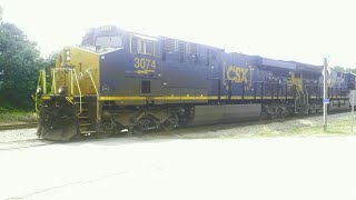 CSXT 3074 leads CSX C319-04 at Devine Jct Columbia SC