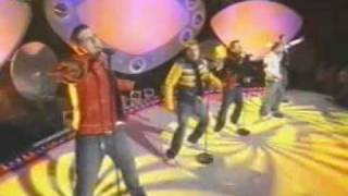 WESTLIFE   When You're Looking Like That SMTV 2001