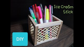 A simple way to make a pencil case with an ice cream stick.