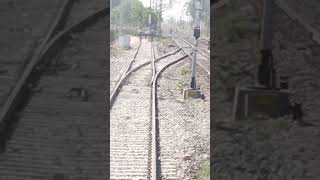 रेलवे में ट्रैक( पटरी)कैसे बदलते है लाइव रोचक दृश्य#track #change #point #automatic #train#amazing