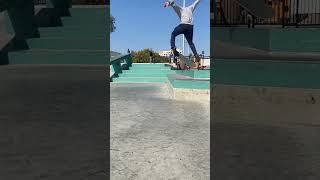 Kick flip all day #sk8 #skateboarding #kickflip #poser #shorts #skaterboi #skate #skatboard #skate