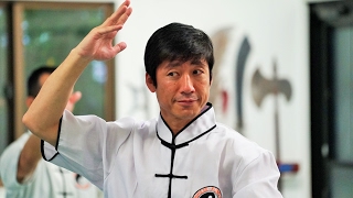 Karate master learns Tai-chi, Tatsuya Naka (JKA)