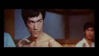 Bruce Lee vs Karate School