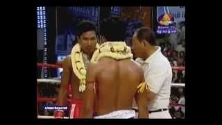 Khmer Championship Boxing - Phol Sophaun vs Em Khlim Khmao (63.5kg) 3.17.2013