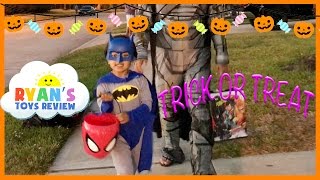 Kid Halloween Trick or Treat Candy Haul!